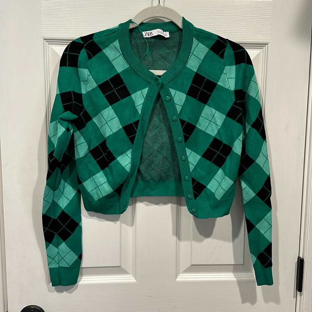 Zara Green Argyle Cropped Cardigan (size M)